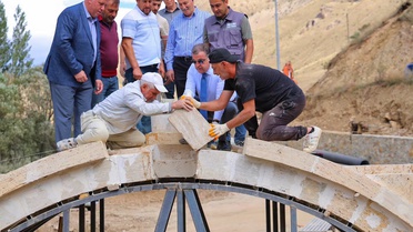 Bayburt Valisi Eldivan, Sırakayalar Şelalesi'ndeki restoran alanını inceledi