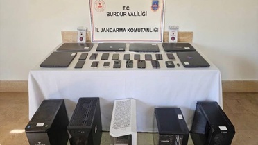 Yasa dışı bahis operasyonunda 566 milyon liralık işlem hacmi, 9 şüpheli tutuklandı