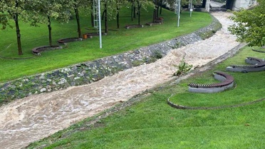 Bursa'da sağanak iki gündür etkili, Kaplıkaya Deresi'nde akış hızlandı