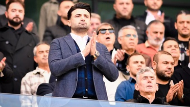 Bursaspor Başkanı Çelik, Batalla ve Mustafa Er tartışmalarında kulübü üstün tuttu