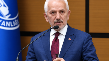 CHP'den istifa eden Ekrem Baki, Meclis üyeliklerini de bıraktı