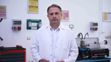 Doç. Dr. Özgür Özdilli'nin bıçaksız öğütme makinesi faydalı model tescili aldı