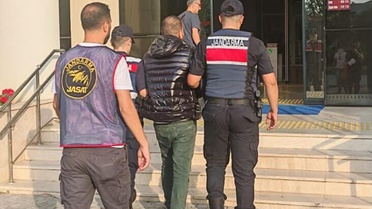 Tam 60 suçtan aranıyordu! Bu kez kaçamadı