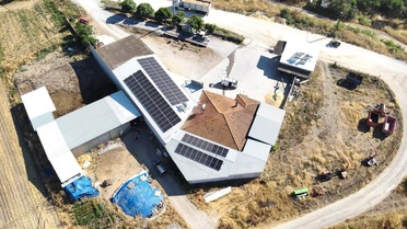 Kepsut'taki Mahmudiye Kooperatifi'nde GMKA destekli güneş enerji sistemi kuruldu
