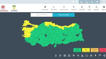 MGM, Karadeniz'de bu geceden itibaren metrekareye 60 kiloya kadar yağış uyarısı verdi