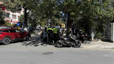 Muğla Menteşe'de otomobille motosiklet çarpıştı, motosiklet sürücüsü hafif yaralandı