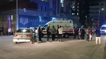 Şanlıurfa Karaköprü'de devrilen otomobilde mesai çıkışı polis memuru yaralandı