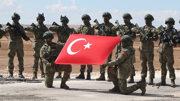 Bayraktar, Şanlıurfa'da TEKNOFEST Güneydoğu'nun son hazırlıklarını inceledi