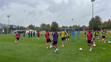 Selçuk İnan, 4-1'lik İtalya yenilgisi sonrası milli oyunculara destek çağrısı yaptı