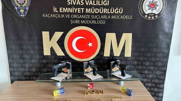Sivas merkezli 4 ilde silah operasyonunda 9 şüpheliye işlem yapıldı, 2'si tutuklandı