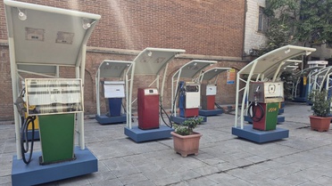 Tahran'daki Benzin Pompası Müzesi, İran'ın petrol tarihine pompalarla ışık tutuyor