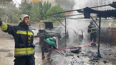 Tekirdağ Çerkezköy'de yanan otomobil kullanılamaz oldu, sahibi hafif yaralandı