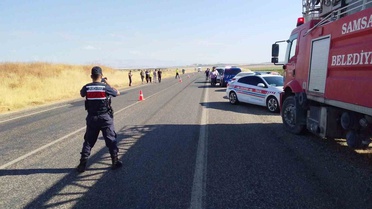 Adıyaman'da tütün işçilerini taşıyan minibüs devrildi, 12 kişi yaralandı