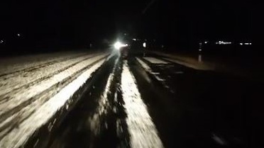 Ardahan-Kars karayolunda dolu yağışı etkili oldu, trafik zaman zaman yavaşladı