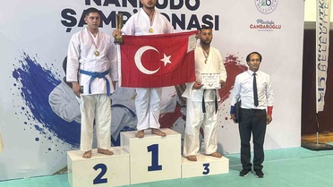 Yoğun bakım hemşiresi Akküç, 8. Nanbudo Dünya Şampiyonası'nda altın madalya kazandı