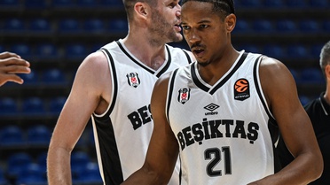 Euroleague'de ilk galibiyetini alan Beşiktaş, Maccabi Tel Aviv'i 109-93 mağlup etti