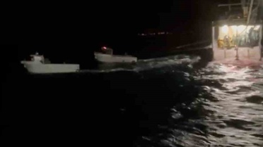 Bozcaada açıklarında sürüklenen balıkçı teknesi 55 personelle kurtarıldı