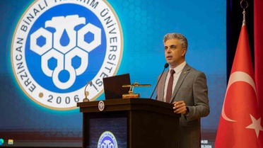 EBYÜ yeni öğrencilerine akademik ve sosyal imkanları oryantasyonla tanıttı