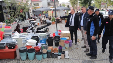 Edirne Belediyesi zabıtası kaldırım işgalini denetledi, esnafa uyarı yapıldı