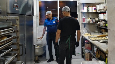 Efeler Belediyesi zabıtası unlu mamul işletmelerini denetledi, eksiklere ihtar verdi