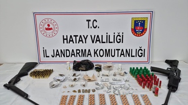 Hatay Dörtyol'da uyuşturucu operasyonunda 4 şüpheli gözaltına alındı