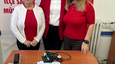 Keşan İlçe Sağlık Müdürlüğü Dünya Kalp Günü'nde tansiyon ölçüp bilgi verdi