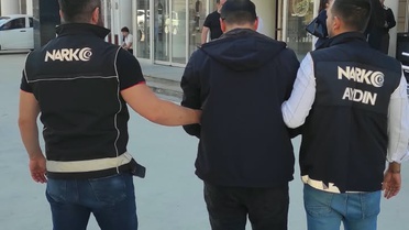 Kuşadası'nda uyuşturucu operasyonunda 1 kişi tutuklandı, 12 paket esrar ele geçirildi