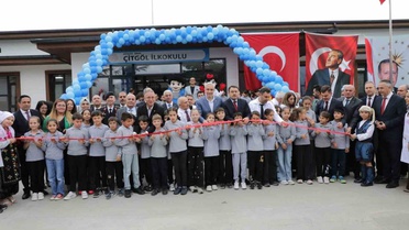 Kütahya Simav'da 40 milyon liralık yatırımla yeni ilkokul açıldı