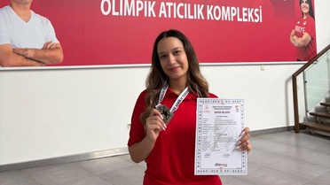 Manisalı milli atıcı Denktaş, 584 puanla Türkiye rekorunu aşıp olimpik kadroya girdi