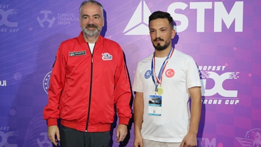 Kerem Yiğit, Şanlıurfa'daki TEKNOFEST Drone Şampiyonası finalinde birinci oldu