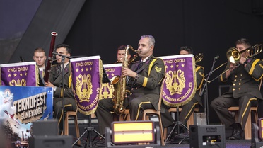 2. Ordu Bölge Komutanlığı Bando Takımı, TEKNOFEST'te GAP Havalimanı'nda konser verdi