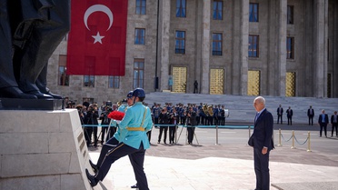 Meclis'te 28. Dönem 5. Yasama Yılı açılışı için Atatürk Anıtı'na çelenk bırakıldı