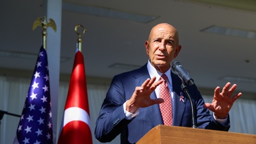 Barrack, Irak güçlerinin tek komuta altında birleştirilmesi fırsatı olduğunu söyledi