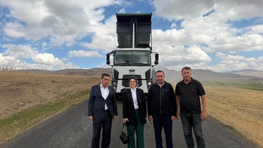 Ağrı Taşlıcay Kaymakamı Kılıç, Çöğürlü'de tamamlanan 1,5 km'lik yolu inceledi