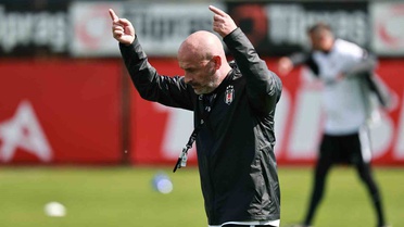 Beşiktaş, Kocaelispor maçı hazırlıklarını sürdürdü; Vlahovic salonda ayrı çalıştı