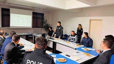 Bilecik Gölpazarı'nda kadına şiddetle mücadele toplantısı Titiz başkanlığında yapıldı