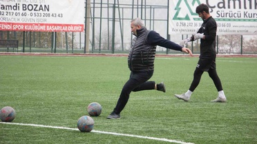 Denizli İdman Yurdu 1959, 4. haftada 2 puanda kaldı, transfer hataları sıkıntıya itti