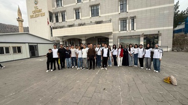 Diyarbakır Çermik'ten öğrenciler TEKNOFEST Güneydoğu için Şanlıurfa'ya gitti