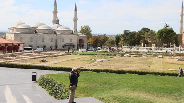 Edirne'de 75 yaşındaki Hüseyin Koşar, fotoğrafla emeklilik yıllarını aktif geçiriyor