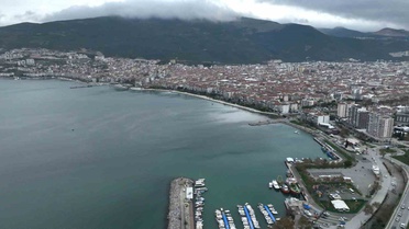 Gemlik'te 2,8'lik deprem oldu, Jeoloji Odası felaket senaryosuna karşı uyardı
