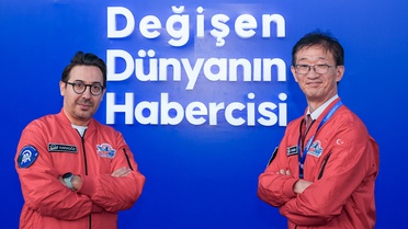 Japonya'nın Ankara Büyükelçisi Tamura TEKNOFEST Güneydoğu'da AA standını ziyaret etti