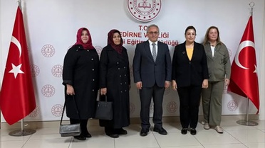 KADEM Edirne Temsilcisi Ekrikaya, Milli Eğitim Müdürü Alireisoğlu'nu ziyaret etti