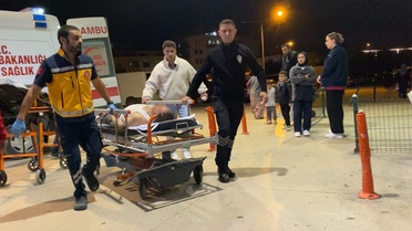 Bursa İnegöl'de kafeteryada ısıtıcı alev aldı, 1'i ağır 3 kişi yaralandı