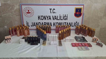 Konya'da jandarma eylül ayı operasyonlarında 915 bin liralık kaçak ürün ele geçirdi