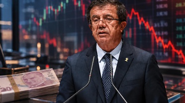 'Mağdurum' diyen Nihat Zeybekci'nin fonlara kaç lira yatırdığı belli oldu