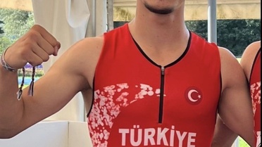 Milli atlet Emre Basut, 400 metre engelde 52.34 ile Dakar 2026 Olimpiyat vizesi aldı
