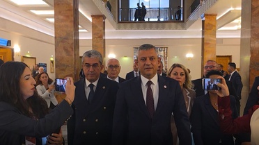 YENİ Parti lideri Özel, Erdoğan'ın Meclis konuşmasını neden dinlemediklerini anlattı
