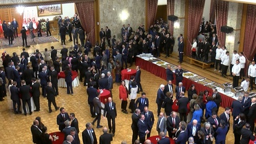 Bahçeli, DEM Partili Buldan ve Sancar ile TBMM resepsiyonunda selamlaşıp sohbet etti