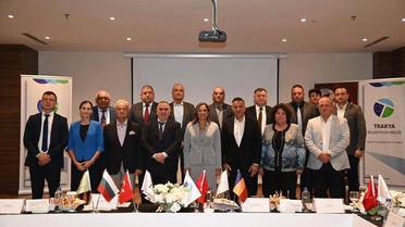 Tekirdağ'da buluşan Trakya ve Balkan belediyeleri ortak projelerde anlaştı