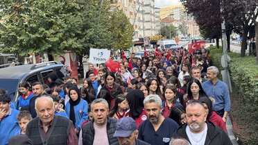 Samsun, Çankırı ve Kastamonu'da Yaşlılar Günü için farkındalık yürüyüşü yapıldı